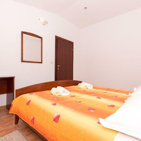Apartments Fumija Τρογκίρ Εξωτερικό φωτογραφία