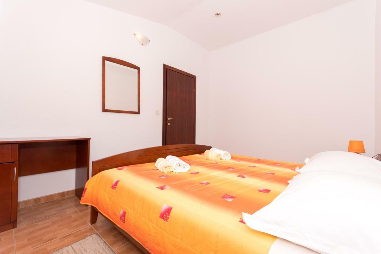Apartments Fumija Τρογκίρ Εξωτερικό φωτογραφία