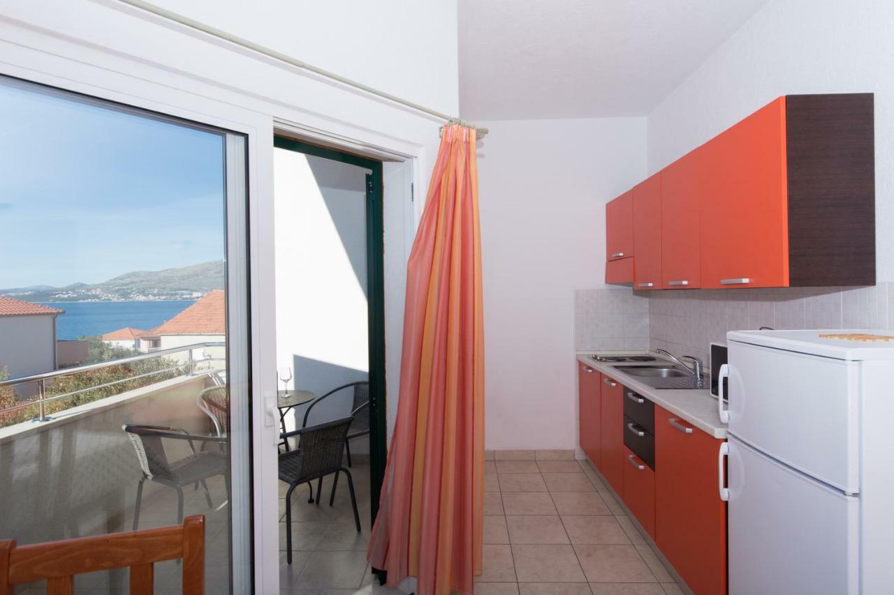 Apartments Fumija Τρογκίρ Εξωτερικό φωτογραφία