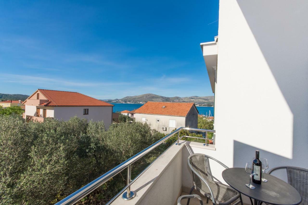 Apartments Fumija Τρογκίρ Εξωτερικό φωτογραφία