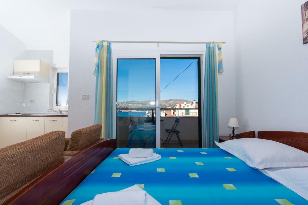 Apartments Fumija Τρογκίρ Εξωτερικό φωτογραφία