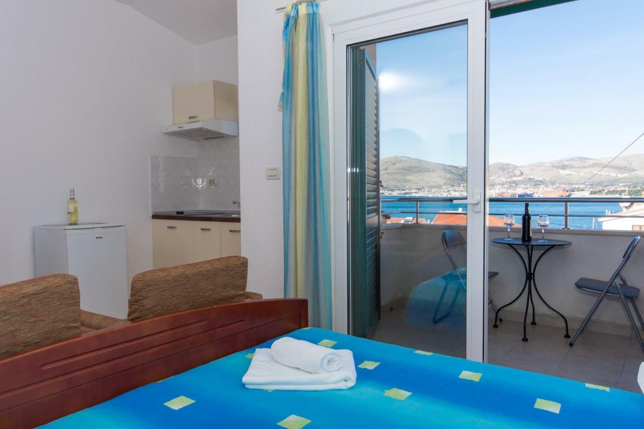 Apartments Fumija Τρογκίρ Εξωτερικό φωτογραφία