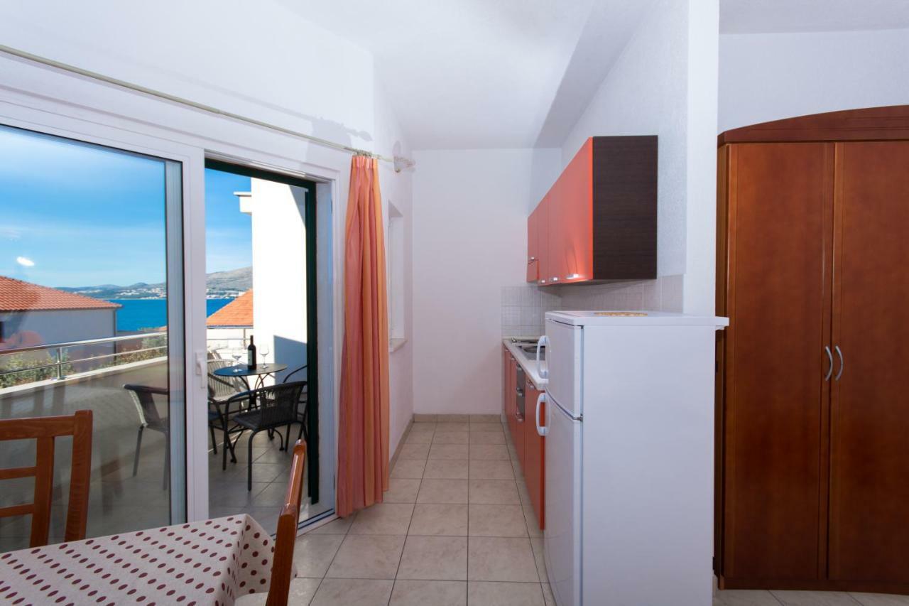 Apartments Fumija Τρογκίρ Εξωτερικό φωτογραφία