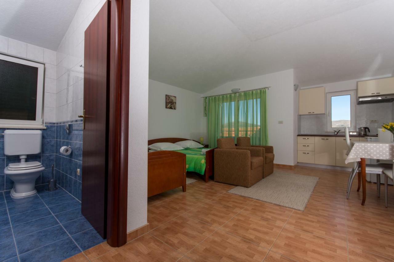 Apartments Fumija Τρογκίρ Εξωτερικό φωτογραφία