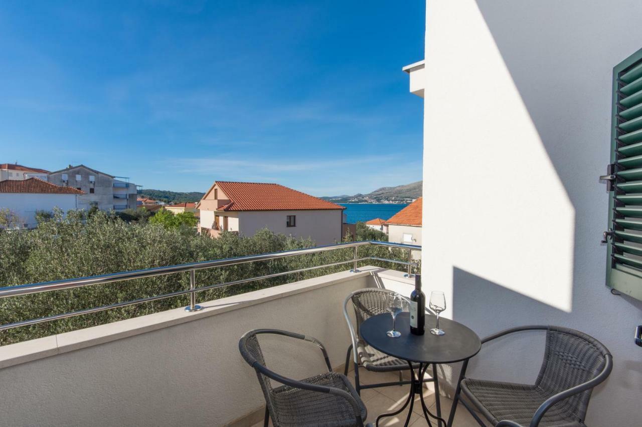 Apartments Fumija Τρογκίρ Εξωτερικό φωτογραφία