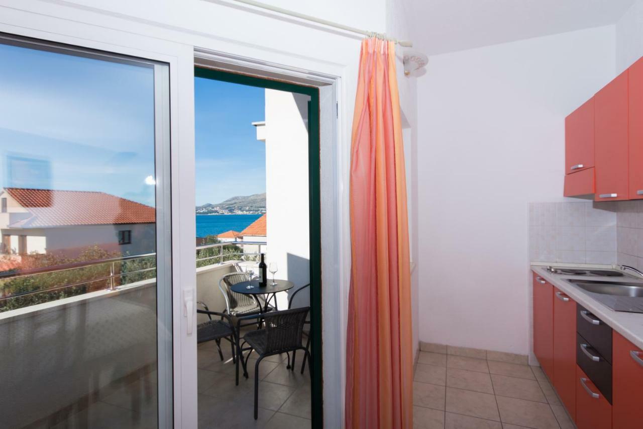 Apartments Fumija Τρογκίρ Εξωτερικό φωτογραφία