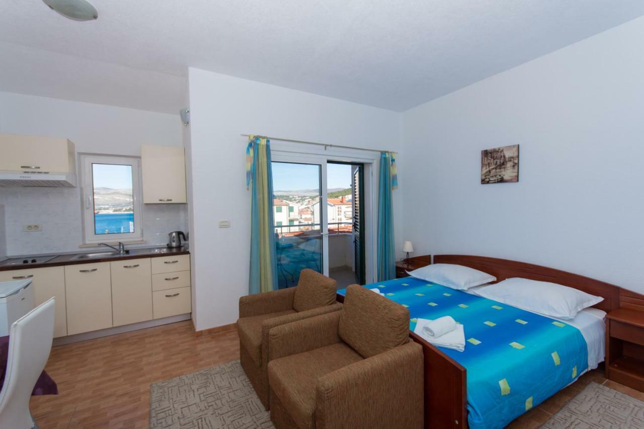 Apartments Fumija Τρογκίρ Εξωτερικό φωτογραφία